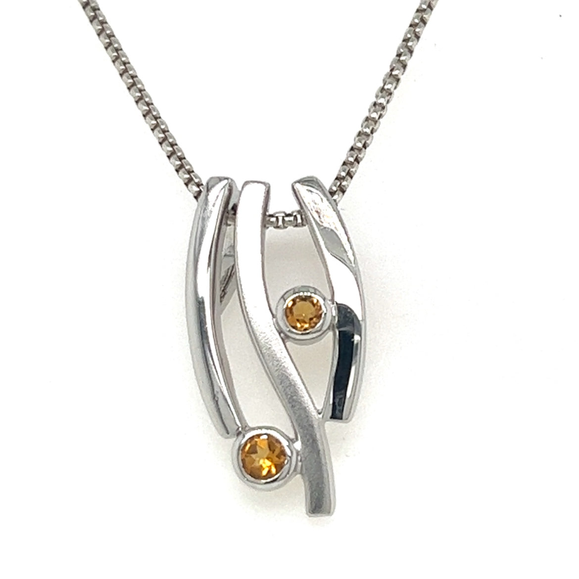 Sterling Silver Necklace with Citrine Gemstones