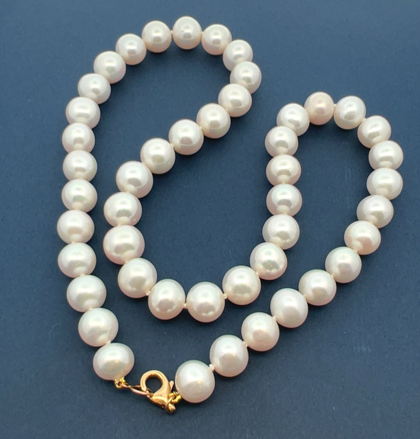 Freshwater Cultured Pearl Strand 17.5 Inches long