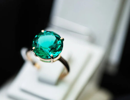 The Best Engagement Ring Gemstones