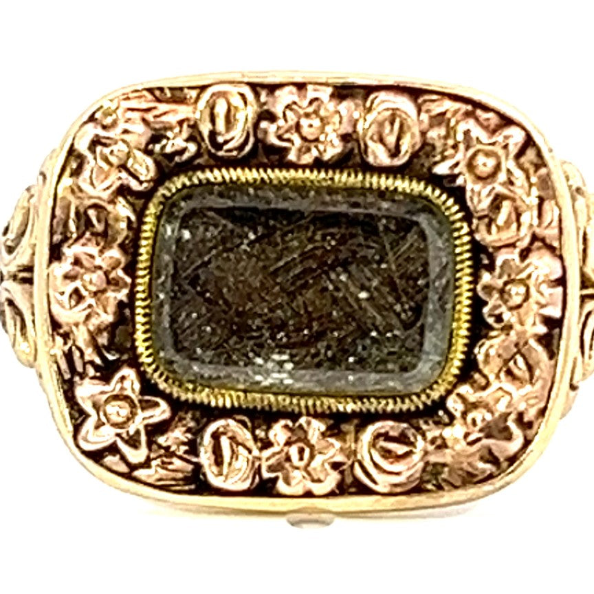 Victorian Mourning Ring in Rose and Yellow gold