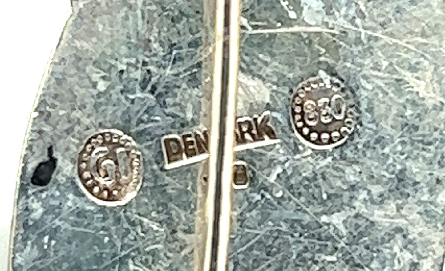 pins