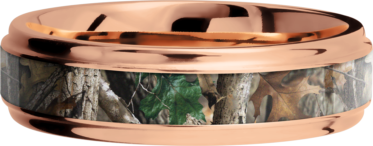 14K Rose Gold 6mm flat band with grooved edges and a 3mm inlay of Realtree Timber Camo