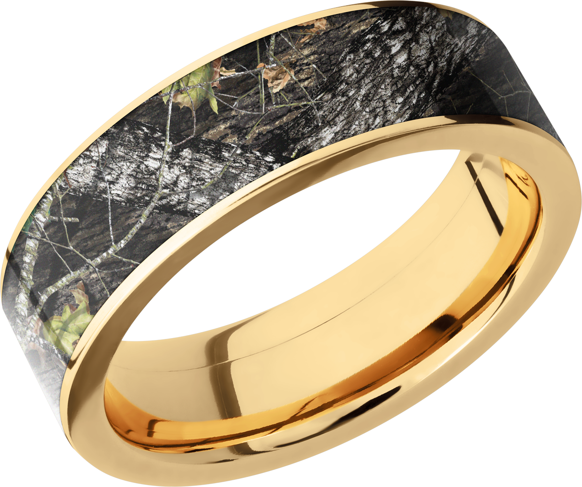 14K Yellow Gold 7mm flat band with a 6mm inlay of Mossy Oak Break Up Camo