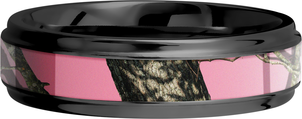 Cobalt chrome 6mm flat band with grooved edges and a 3mm inlay of Mossy Oak Pink Break Up Camo